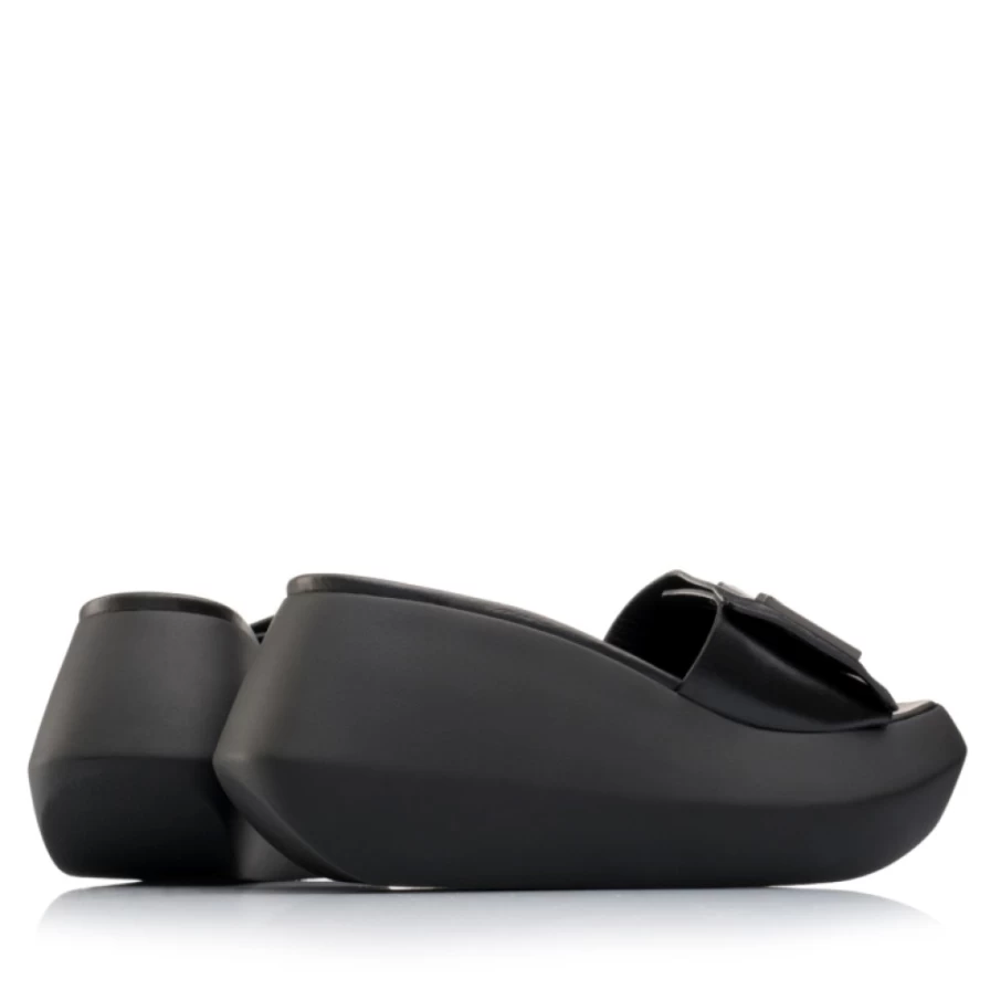Musette Women's Hero A233 - Stylish and Comfortable Design for Everyday Use