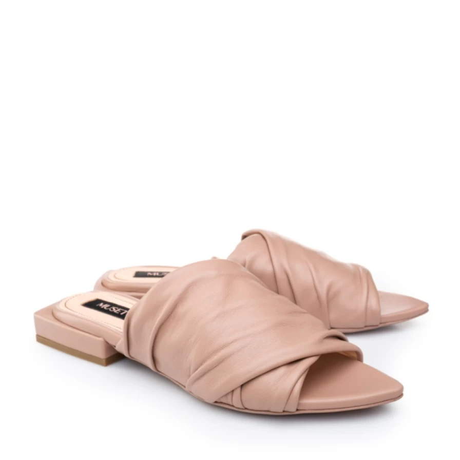 Musette Women's Alegria A235 Comfortable Slip-Resistant Work Shoes